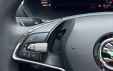 Skoda Octavia IV, 2023 год, 1 680 000 рублей, 10 фотография