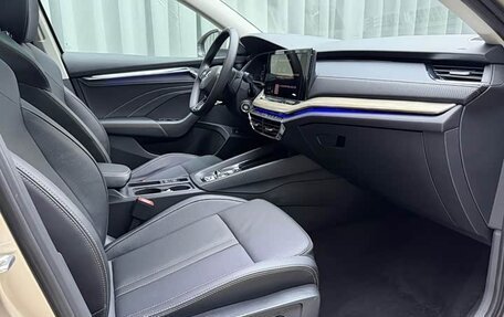 Skoda Octavia IV, 2023 год, 1 680 000 рублей, 8 фотография