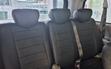 Hyundai H-1 II рестайлинг, 2015 год, 1 400 000 рублей, 23 фотография