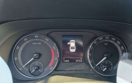 Skoda Octavia IV, 2023 год, 1 640 000 рублей, 13 фотография