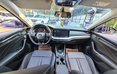 Skoda Octavia IV, 2023 год, 1 640 000 рублей, 11 фотография