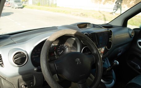 Peugeot Partner II рестайлинг 2, 2013 год, 490 000 рублей, 9 фотография
