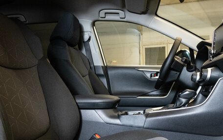Toyota RAV4, 2019 год, 2 964 000 рублей, 12 фотография