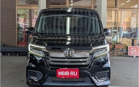 Honda Stepwgn IV, 2022 год, 1 650 333 рублей, 2 фотография