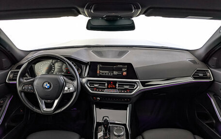 BMW 3 серия, 2020 год, 3 350 000 рублей, 14 фотография