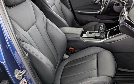 BMW 3 серия, 2020 год, 3 350 000 рублей, 24 фотография