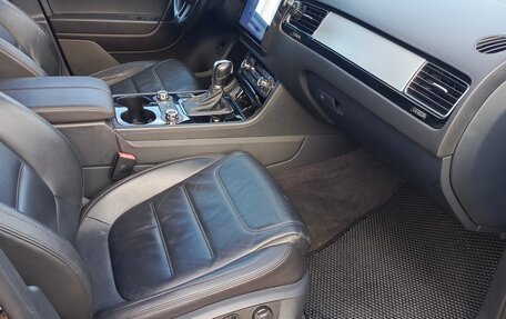 Volkswagen Touareg III, 2014 год, 1 900 000 рублей, 11 фотография