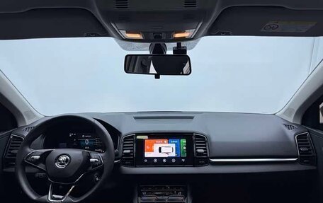 Skoda Karoq I, 2022 год, 1 650 000 рублей, 8 фотография