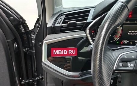 Audi Q3 Sportback, 2023 год, 2 240 000 рублей, 11 фотография