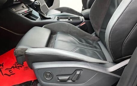 Audi Q3 Sportback, 2023 год, 2 240 000 рублей, 15 фотография