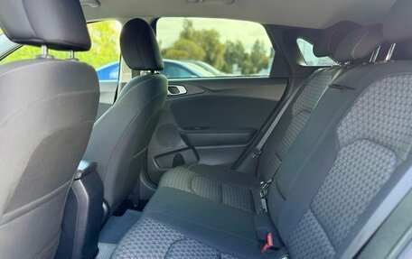 KIA cee'd III, 2018 год, 1 850 000 рублей, 24 фотография