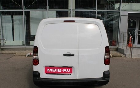 Peugeot Partner II рестайлинг 2, 2012 год, 565 000 рублей, 6 фотография