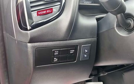Mazda CX-4, 2023 год, 1 740 000 рублей, 13 фотография