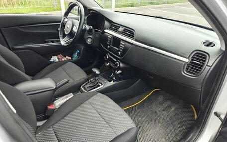 KIA Rio IV, 2020 год, 1 679 000 рублей, 6 фотография
