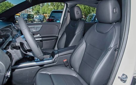 Mercedes-Benz EQA, 2025 год, 4 250 000 рублей, 10 фотография