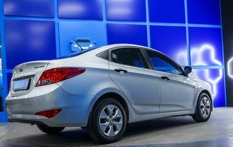 Hyundai Solaris II рестайлинг, 2014 год, 1 050 000 рублей, 29 фотография