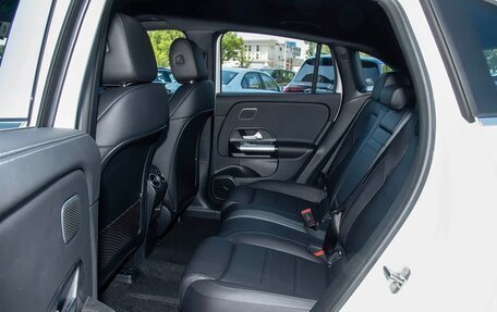 Mercedes-Benz EQA, 2025 год, 4 250 000 рублей, 18 фотография