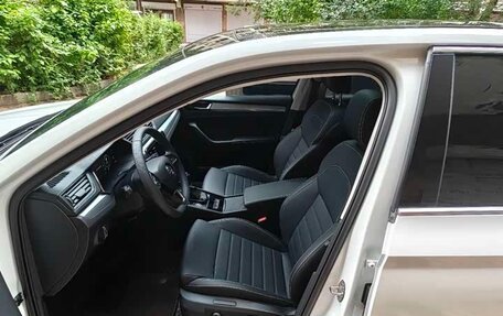 Skoda Superb III рестайлинг, 2023 год, 1 690 000 рублей, 11 фотография
