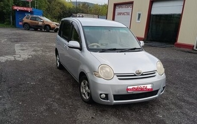 Toyota Sienta I, 2009 год, 560 000 рублей, 1 фотография