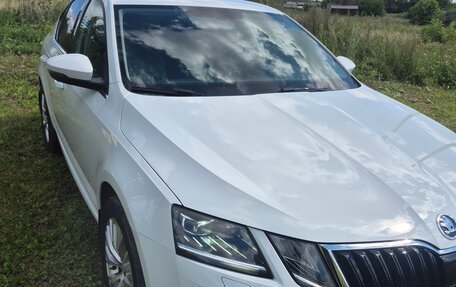 Skoda Octavia, 2020 год, 1 950 000 рублей, 2 фотография