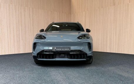 Porsche Cayenne, 2026 год, 21 630 000 рублей, 8 фотография