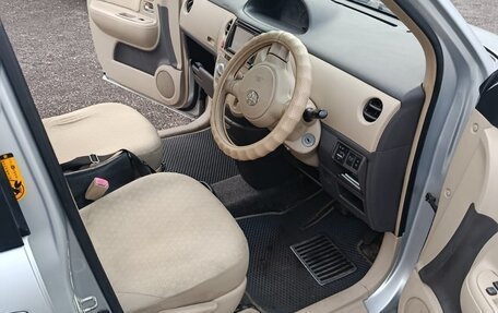 Toyota Sienta I, 2009 год, 560 000 рублей, 5 фотография