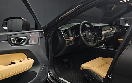 Volvo XC60 II, 2024 год, 5 507 112 рублей, 7 фотография