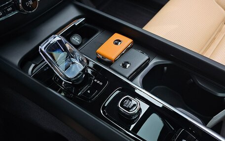 Volvo XC60 II, 2024 год, 5 507 112 рублей, 11 фотография
