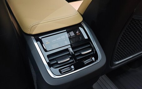 Volvo XC60 II, 2024 год, 5 507 112 рублей, 15 фотография