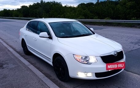 Skoda Superb III рестайлинг, 2012 год, 1 050 000 рублей, 8 фотография
