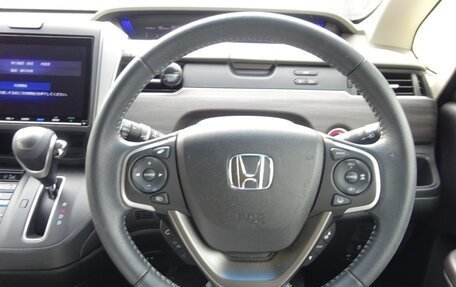 Honda Freed II, 2021 год, 1 400 000 рублей, 12 фотография