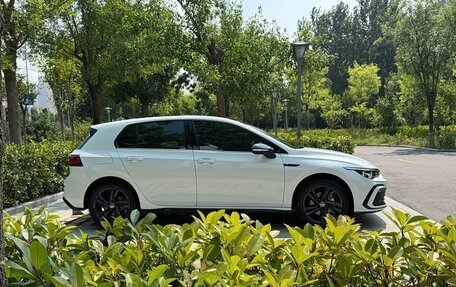 Volkswagen Golf VIII, 2023 год, 1 870 000 рублей, 6 фотография