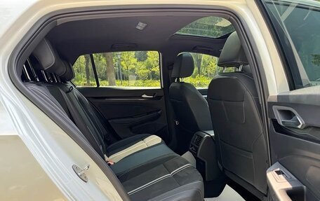 Volkswagen Golf VIII, 2023 год, 1 870 000 рублей, 19 фотография