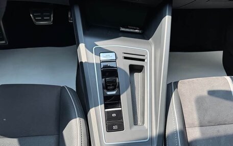 Volkswagen Golf VIII, 2023 год, 1 870 000 рублей, 14 фотография
