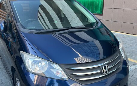 Honda Freed I, 2009 год, 1 000 000 рублей, 3 фотография