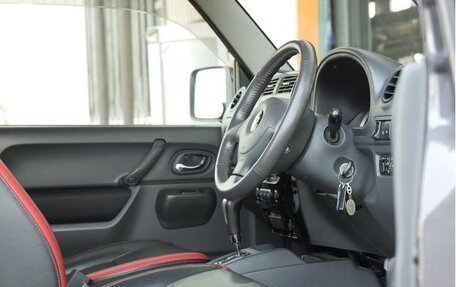 Suzuki Jimny, 2012 год, 1 214 000 рублей, 23 фотография