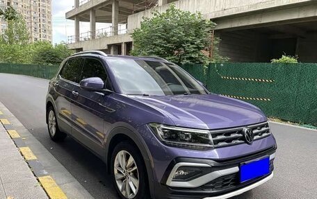 Volkswagen T-Cross I, 2023 год, 1 170 000 рублей, 3 фотография