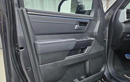 Toyota Tundra, 2024 год, 8 100 000 рублей, 17 фотография