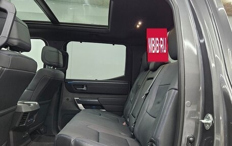 Toyota Tundra, 2024 год, 8 100 000 рублей, 24 фотография