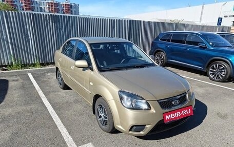 KIA Rio II, 2010 год, 605 000 рублей, 2 фотография