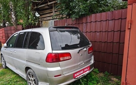Nissan Liberty, 2001 год, 213 000 рублей, 2 фотография
