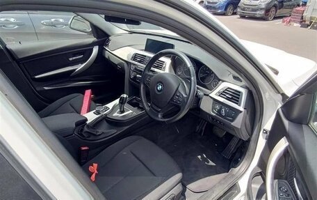 BMW 3 серия, 2016 год, 1 800 000 рублей, 5 фотография