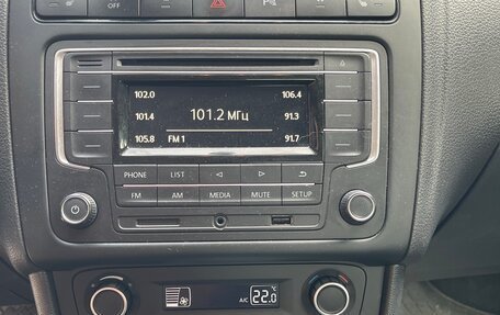 Volkswagen Polo VI (EU Market), 2017 год, 1 030 000 рублей, 3 фотография