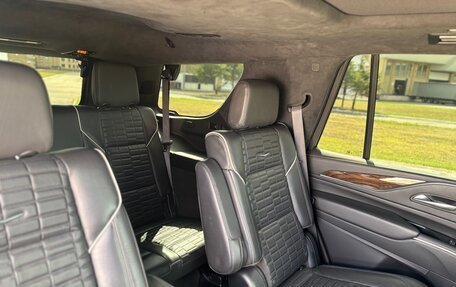 Cadillac Escalade V, 2021 год, 14 000 000 рублей, 6 фотография