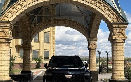 Cadillac Escalade V, 2021 год, 14 000 000 рублей, 24 фотография
