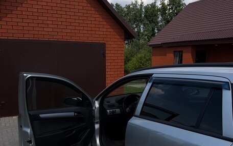 Opel Astra H, 2006 год, 630 000 рублей, 4 фотография