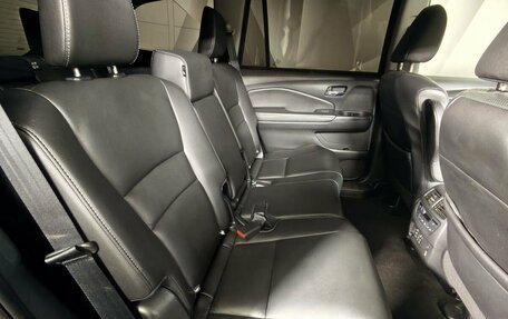 Honda Pilot III рестайлинг, 2020 год, 3 245 000 рублей, 15 фотография