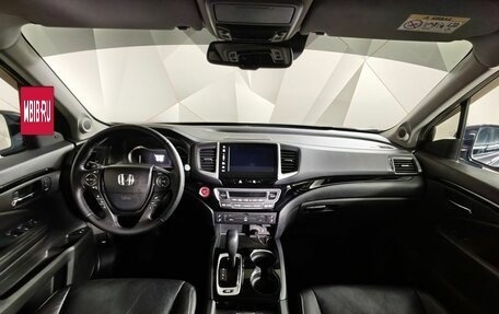 Honda Pilot III рестайлинг, 2020 год, 3 245 000 рублей, 13 фотография