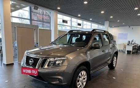 Nissan Terrano III, 2015 год, 1 330 000 рублей, 7 фотография