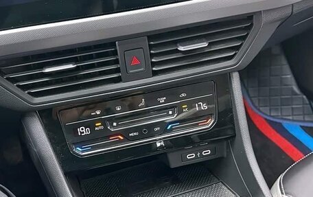 Volkswagen Bora, 2022 год, 1 650 000 рублей, 15 фотография